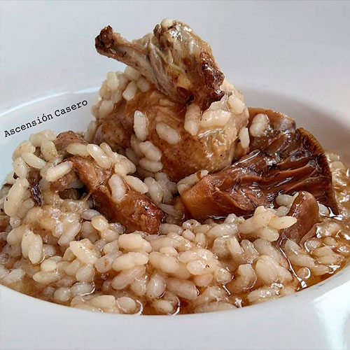 Receita de Ascensión Casero: Arroz com codorniz