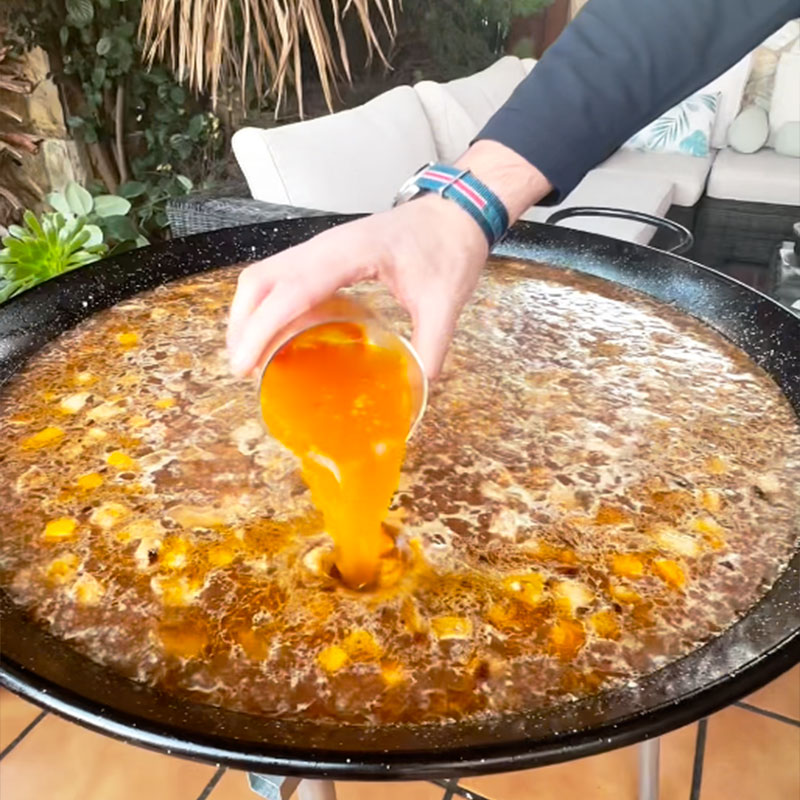 11.- Añadir el caldo la infusión y a cocer 11.- Añadir el caldo la infusión y a cocer