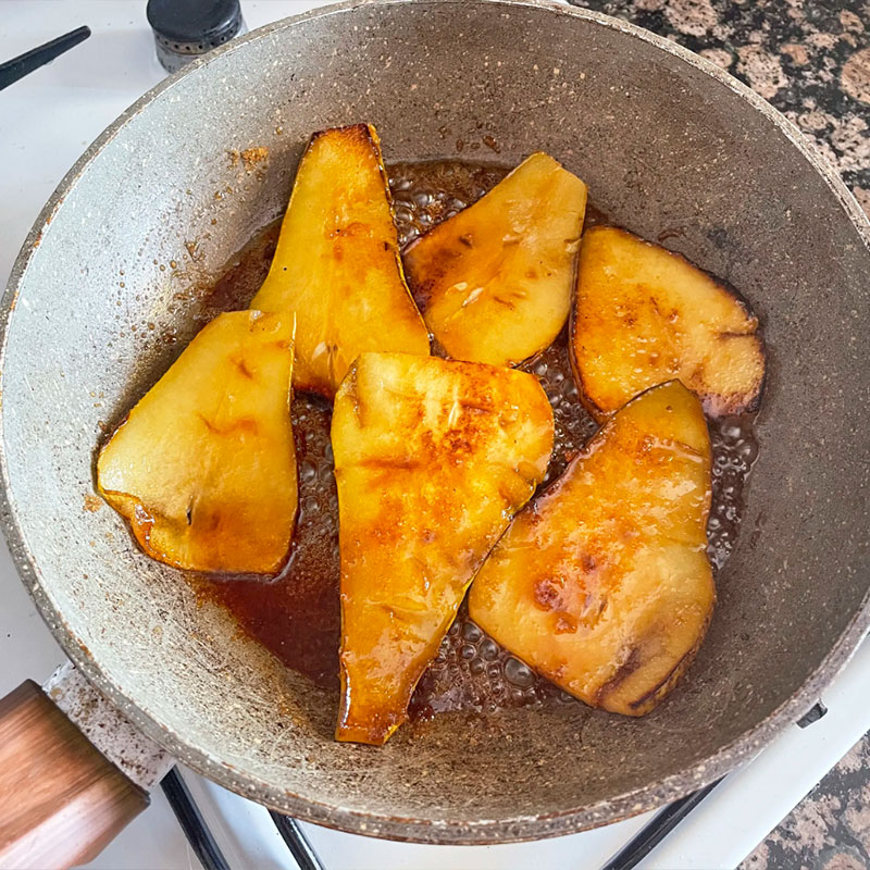 1.- Caramelizando la pera