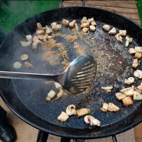 2.- Sofriendo el pescado 2.- Sofriendo el pescado