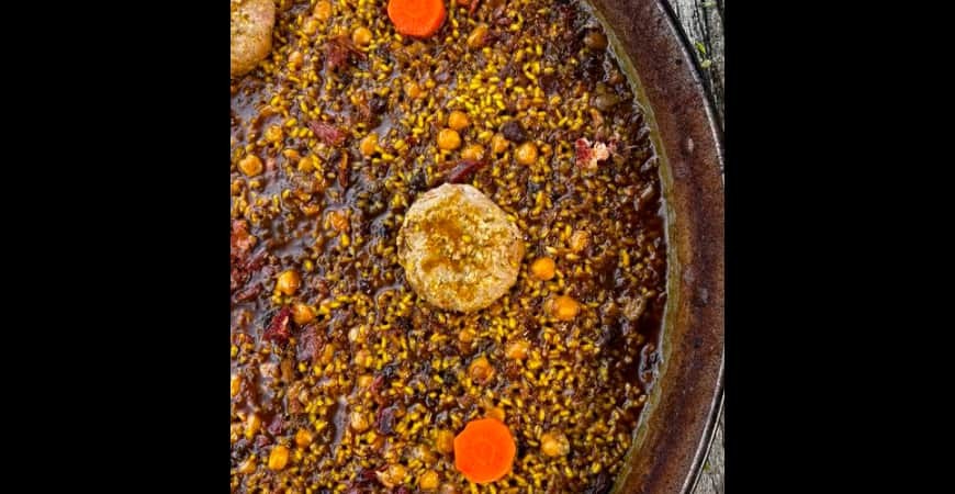 Receita de @cris_riceandmeal: arroz seco de cozido e almôndegas de Natal