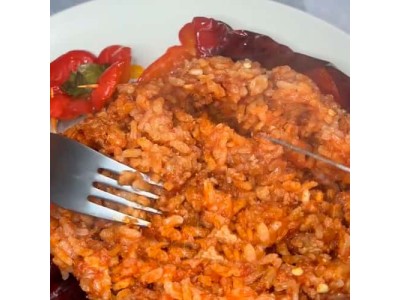 Receita de @cris_riceandmeal: pimentos recheados com arroz