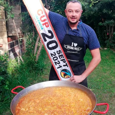 Salão da fama dos paelleros e das paellas